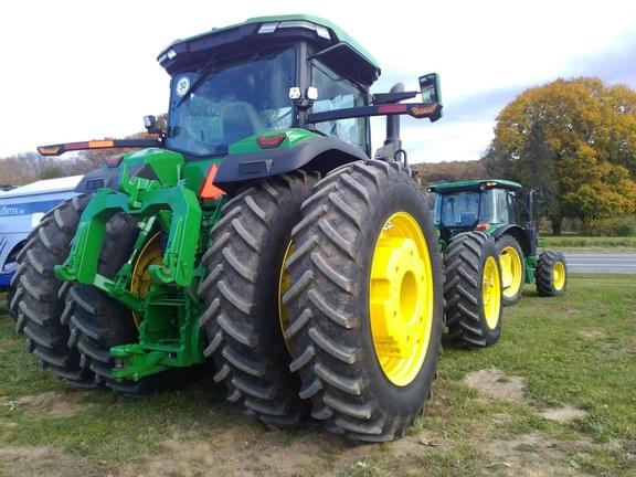 Image of John Deere 8R 340 equipment image 3