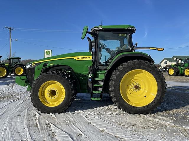 Image of John Deere 8R 340 equipment image 1