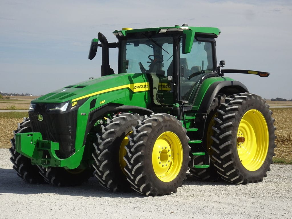 Main image John Deere 8R 340