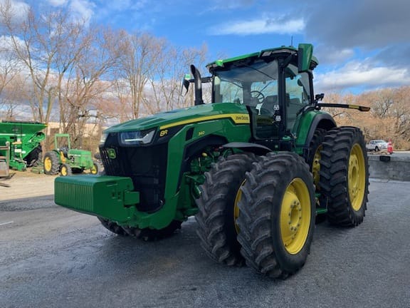 2024 John Deere 8R 340 Equipment Image0