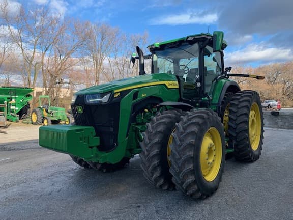Image of John Deere 8R 340 Primary image