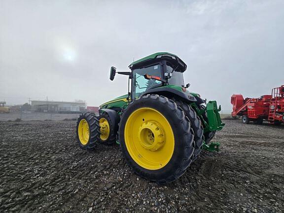 Image of John Deere 8R 340 equipment image 2