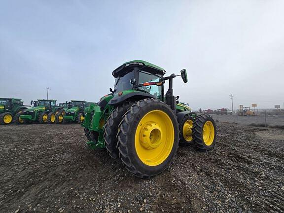 Image of John Deere 8R 340 equipment image 4