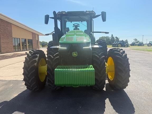 Image of John Deere 8R 340 equipment image 2