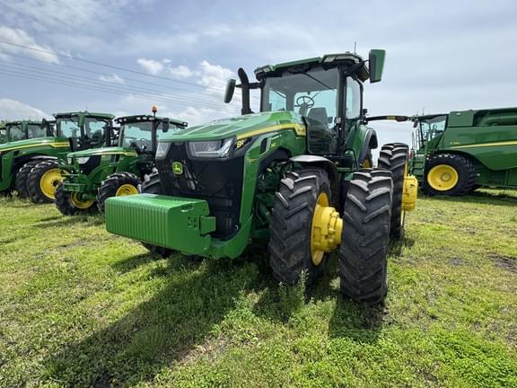 Image of John Deere 8R 340 equipment image 3