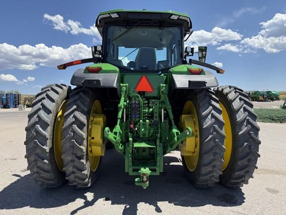 Image of John Deere 8R 340 equipment image 3