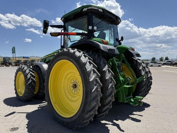 Image of John Deere 8R 340 equipment image 2