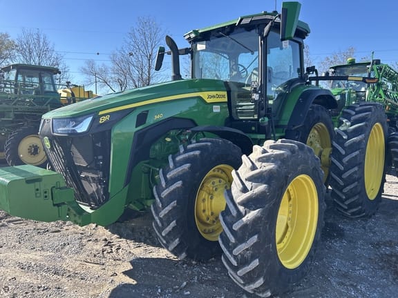 2024 John Deere 8R 340 Equipment Image0
