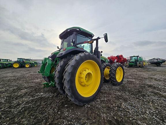 Image of John Deere 8R 340 equipment image 4