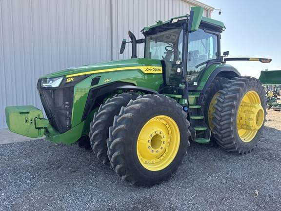 Image of John Deere 8R 340 equipment image 1