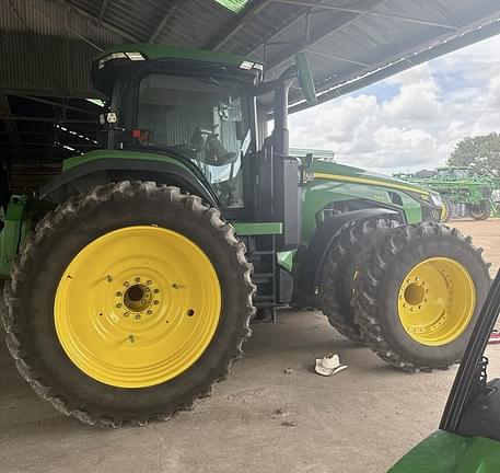 Image of John Deere 8R 340 equipment image 3