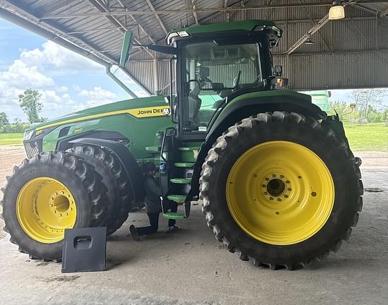 Image of John Deere 8R 340 Primary image