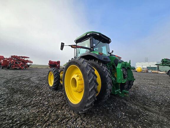 Image of John Deere 8R 340 equipment image 2