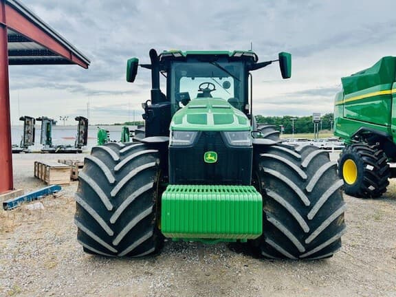 Image of John Deere 8R 340 equipment image 2