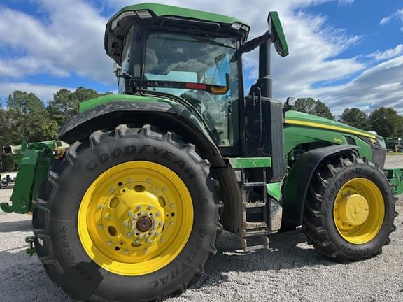 Image of John Deere 8R 340 equipment image 3
