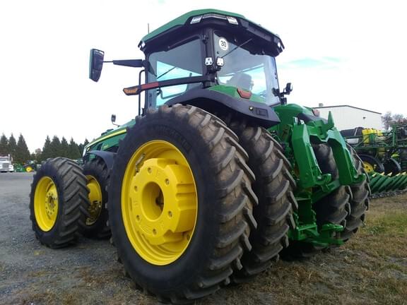 Image of John Deere 8R 340 equipment image 3
