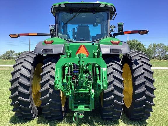 Image of John Deere 8R 340 equipment image 4