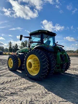 Image of John Deere 8R 340 equipment image 2
