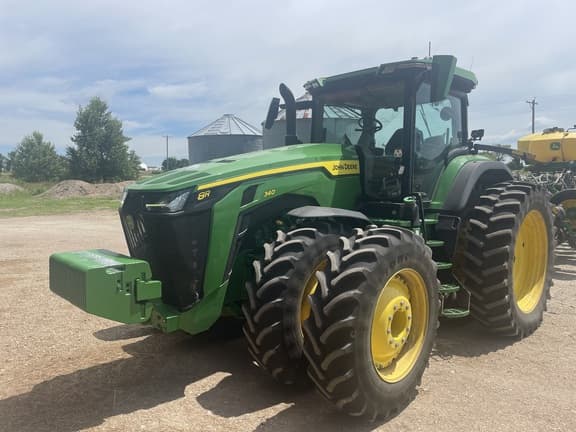 Image of John Deere 8R 340 Primary image