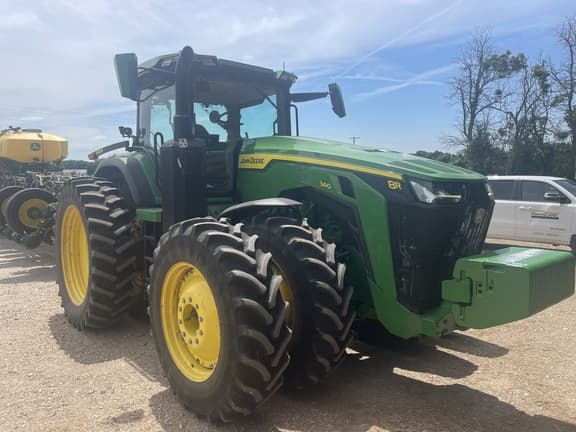 Image of John Deere 8R 340 equipment image 2