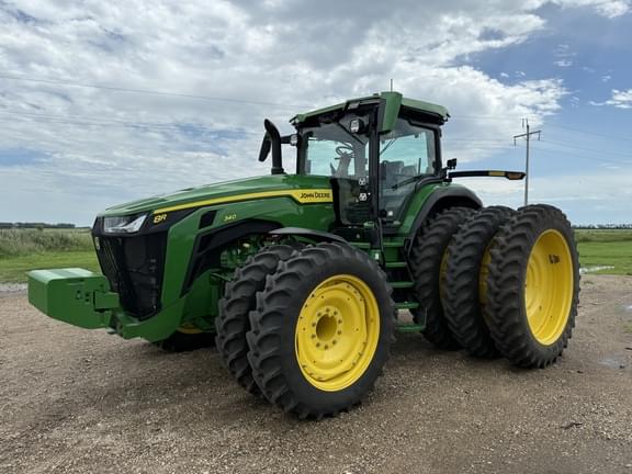 Image of John Deere 8R 340 equipment image 4
