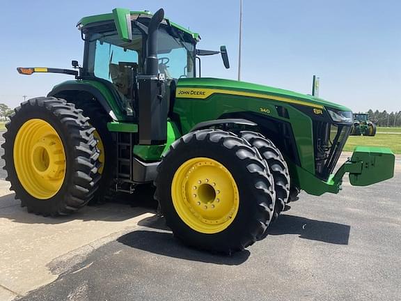 Image of John Deere 8R 340 equipment image 2