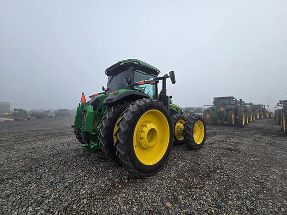 Image of John Deere 8R 340 equipment image 4