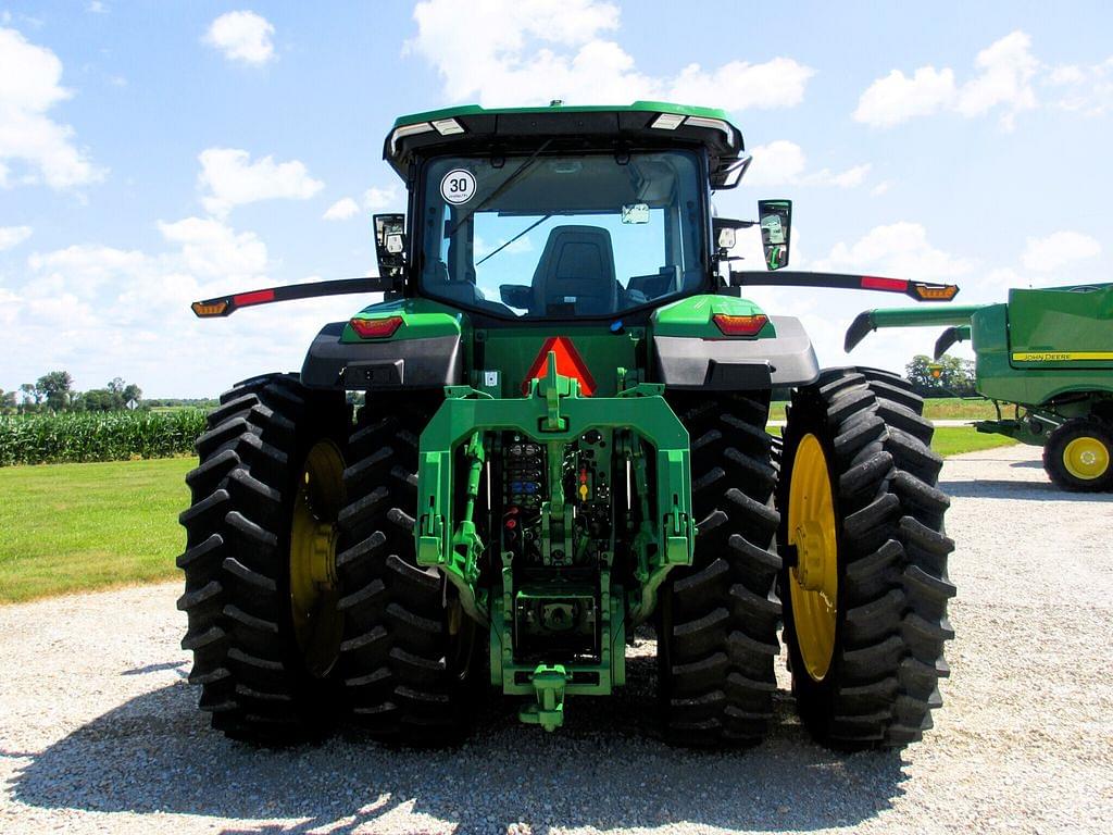 Image of John Deere 8R 340 Primary image