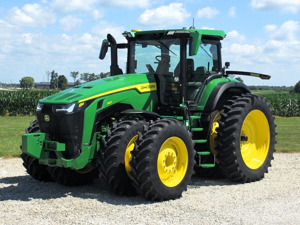 2024 John Deere 8R 340 Equipment Image0
