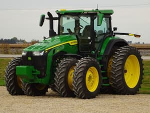 2024 John Deere 8R 340 Image