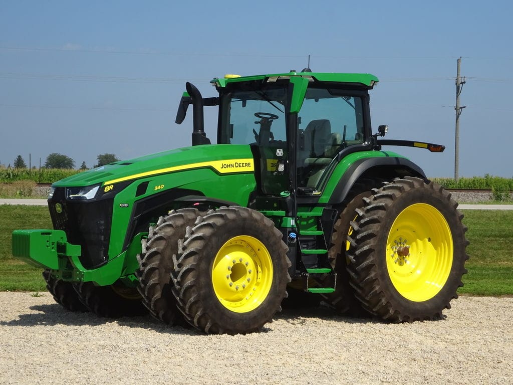 2024 John Deere 8R 340 Equipment Image0