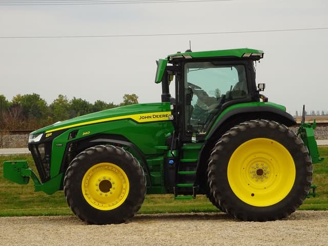 Image of John Deere 8R 340 equipment image 1