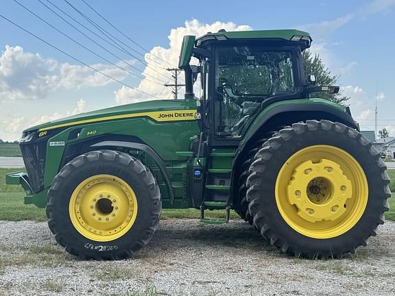 Image of John Deere 8R 340 equipment image 1