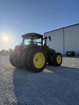 Image of John Deere 8R 340 equipment image 4