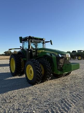 Image of John Deere 8R 340 equipment image 2
