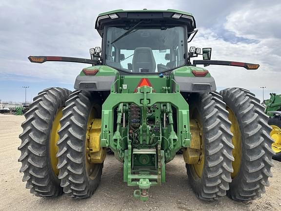 Image of John Deere 8R 340 equipment image 4