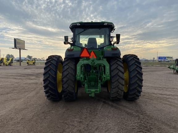 Image of John Deere 8R 340 equipment image 4