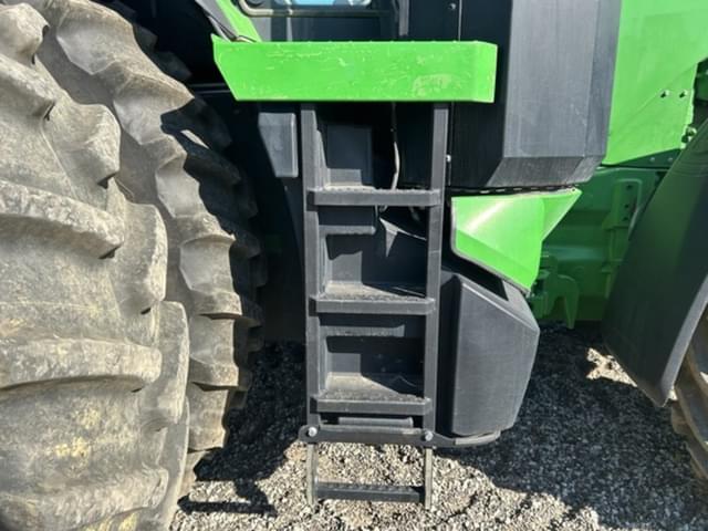 Image of John Deere 8R 340 equipment image 4