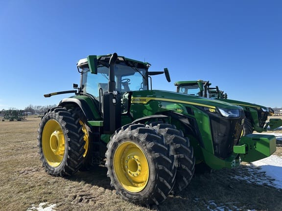 Main image John Deere 8R 340