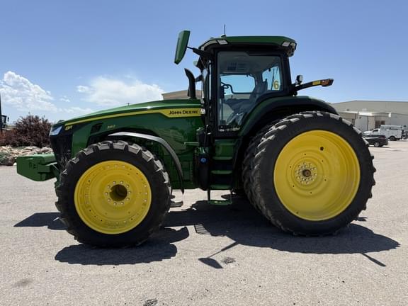 Image of John Deere 8R 340 equipment image 1