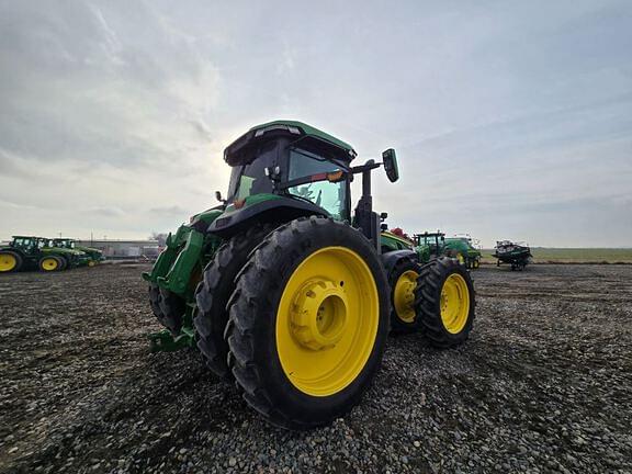 Image of John Deere 8R 340 equipment image 4