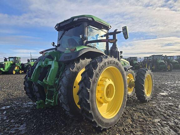 Image of John Deere 8R 340 equipment image 4