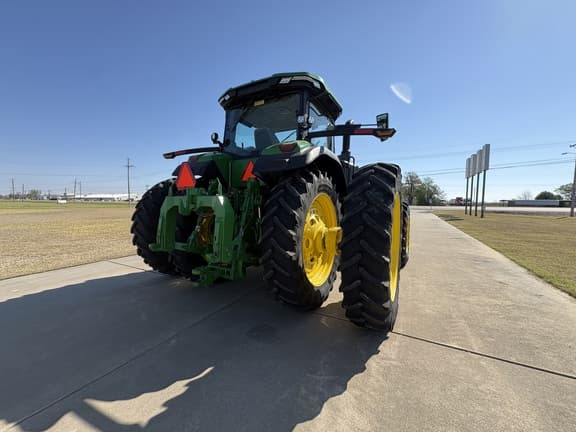 Image of John Deere 8R 340 equipment image 3