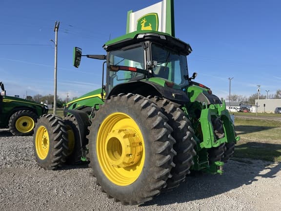 Image of John Deere 8R 340 equipment image 2