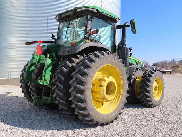 Image of John Deere 8R 340 equipment image 2