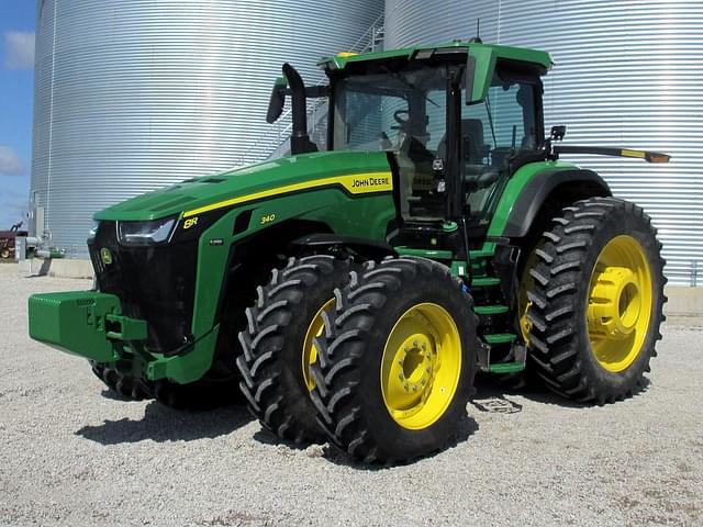 Image of John Deere 8R 340 equipment image 1