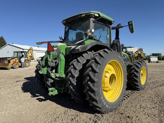 Image of John Deere 8R 340 equipment image 4