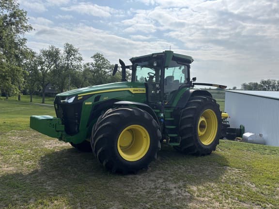Image of John Deere 8R 340 equipment image 4