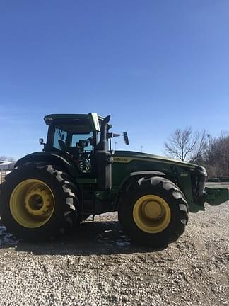 Image of John Deere 8R 340 equipment image 3