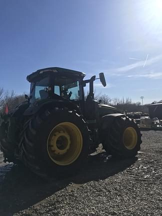 Image of John Deere 8R 340 equipment image 4